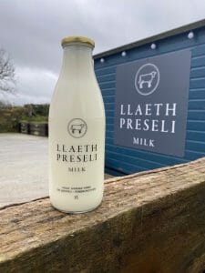 Llaeth Preseli Milk - Roger James Moat Grange